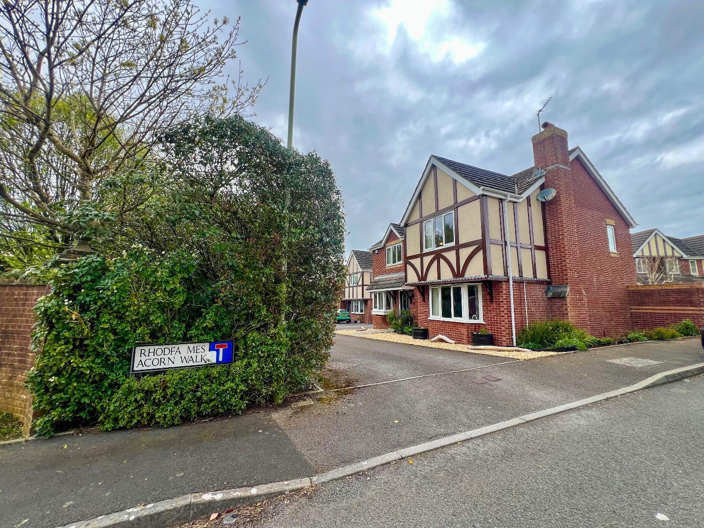 Rhodfa Mes, Broadlands, Bridgend County Borough, CF31 5BF